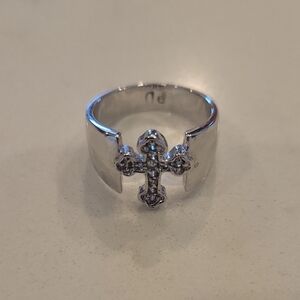 Premier Designs Silver Cross Ring Size 6 Ring